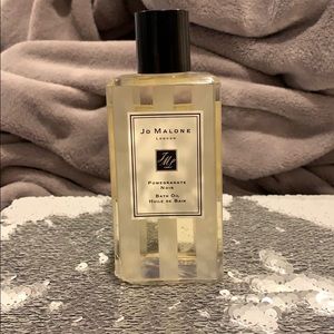 Jo Malone Pomegranate Noir Bath Oil 8.5 o z